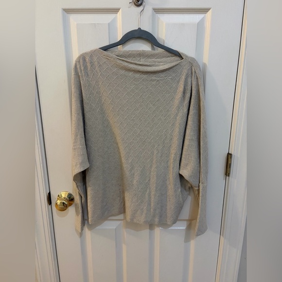Chenault Tops - Chenaulto Textured Knit Dolman Sleeve Top | Size L | Neutral Beige